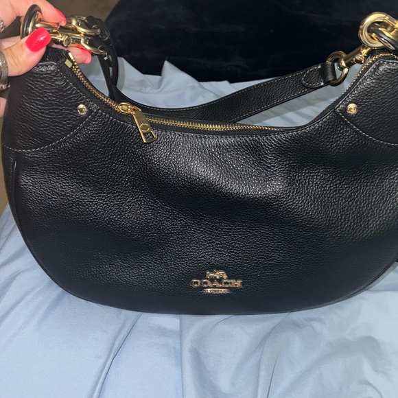 Coach - Picture 1 of 10